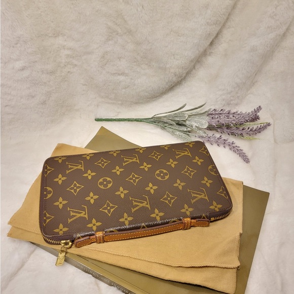 Authentic Louis Vuitton de voyage travel organizer long wallet - Picture 3 of 16